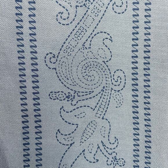 Cubavera Men's Short Sleeve Button-Up Shirt – Size L – Blue Paisley Panel Design - Picture 4 of 10